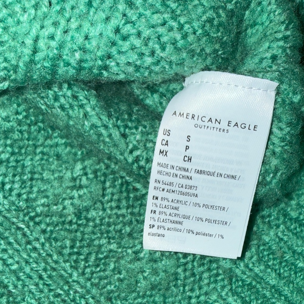 American Eagle Cable Knit V-Neck Oversized Sweater with Hood - Picture 6 of 6